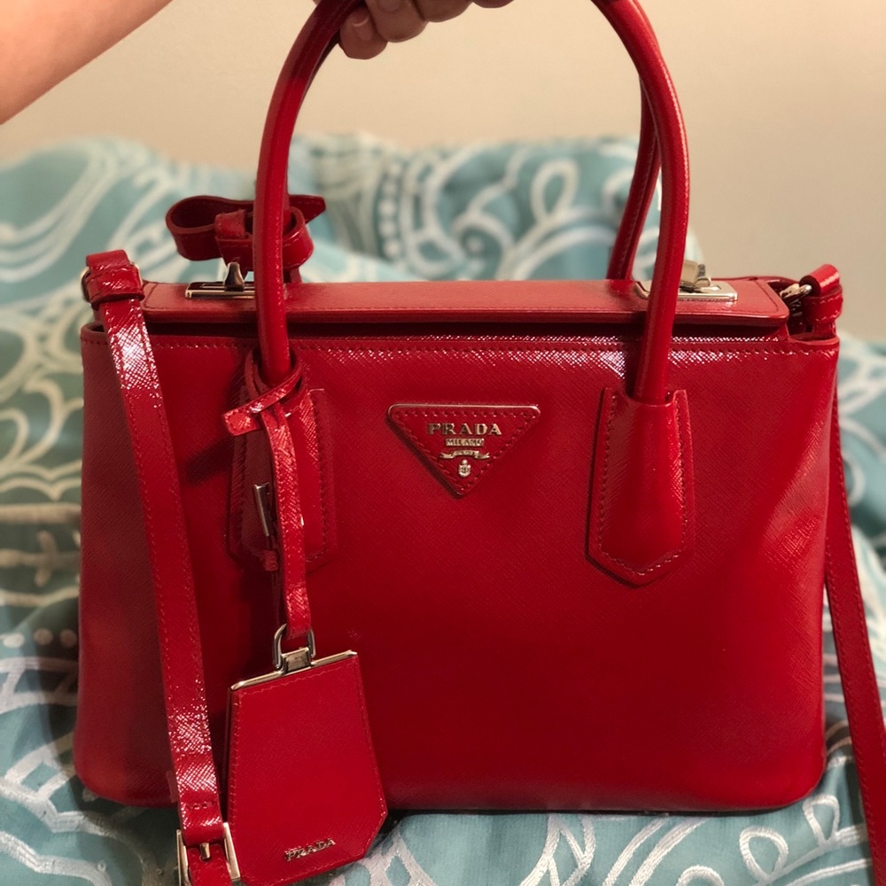 Prada saffiano rosso - Picture 7 of 8